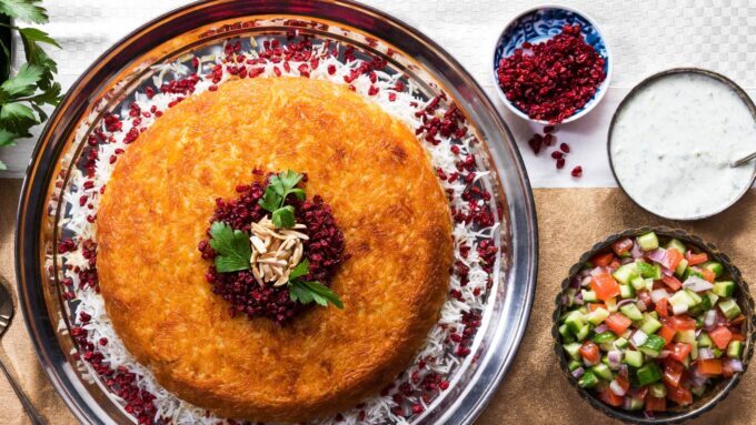 ته چین مرغ زعفرانی