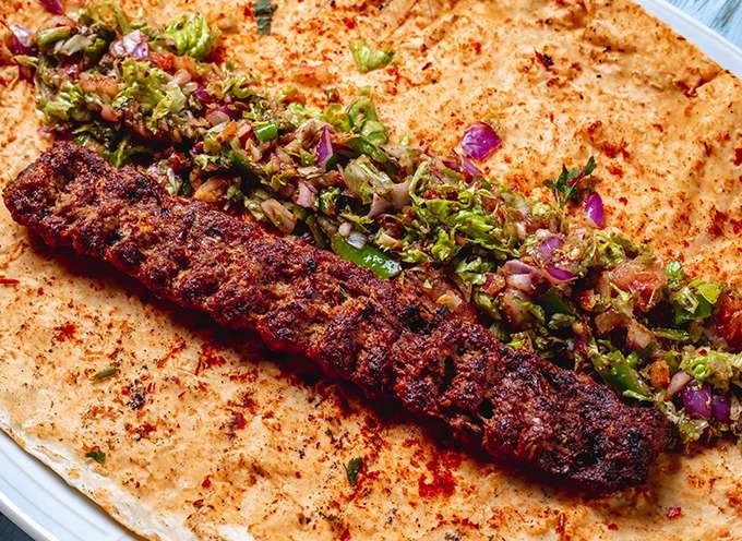کباب کوبیده غذای سنتی ایرانی