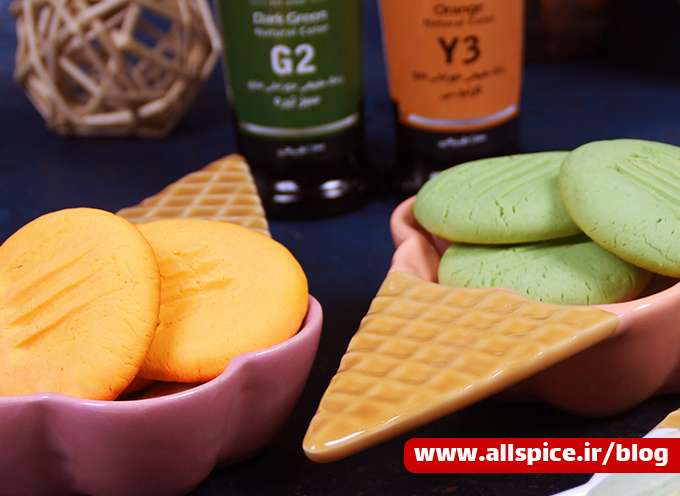 شیرینی کرهای تهیه شده با رنگ طبیعی آلس پایس